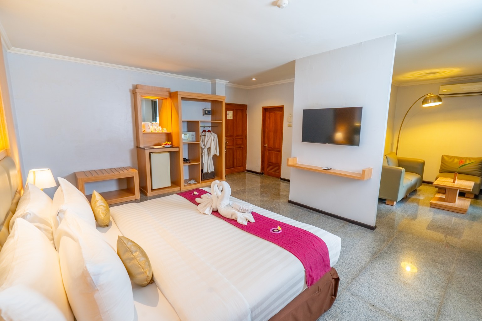 Executive Suite