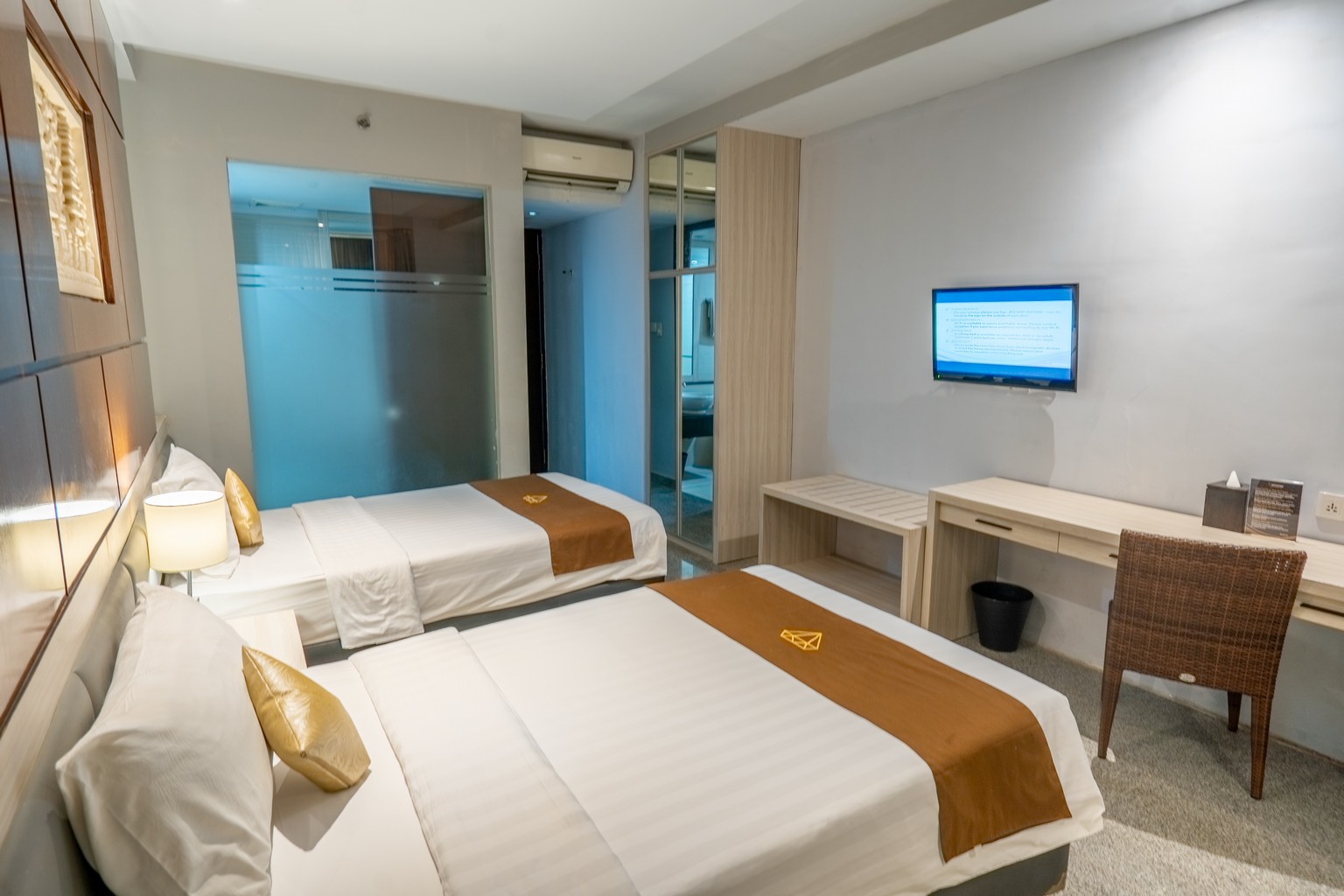 Superior Room